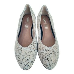 TOMS Women's, Jutti Neat Flat Black And Tan Size 7 Brand New No Box